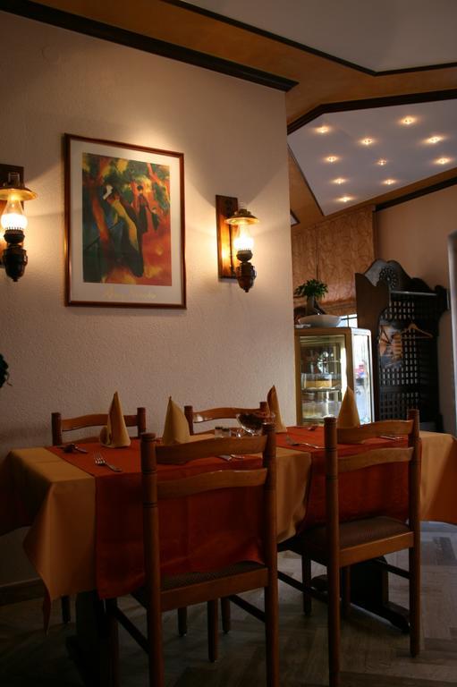 Le Pavillon Hotell Echternach Exteriör bild
